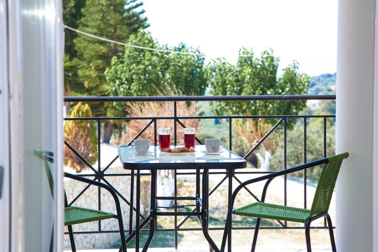 Maspali Apartments Ликсури Экстерьер фото