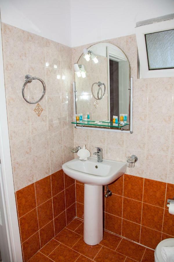 Maspali Apartments Ликсури Экстерьер фото