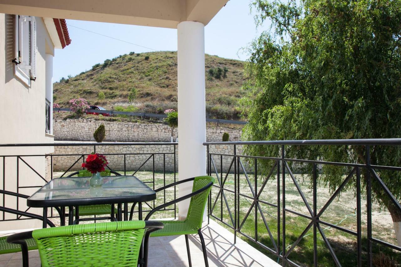 Maspali Apartments Ликсури Экстерьер фото
