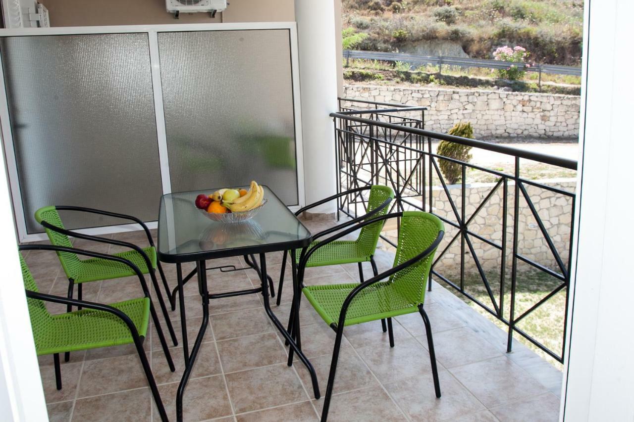 Maspali Apartments Ликсури Экстерьер фото
